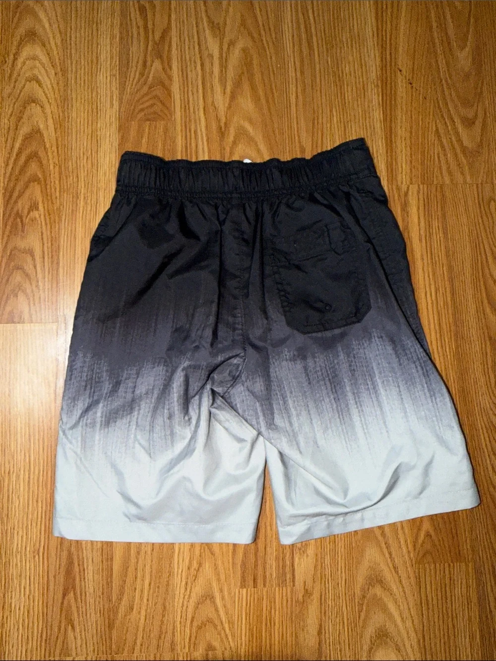 Abercrombie Kids  Black to Light Gray Swim Trunks with Drawstring Boys 9/10